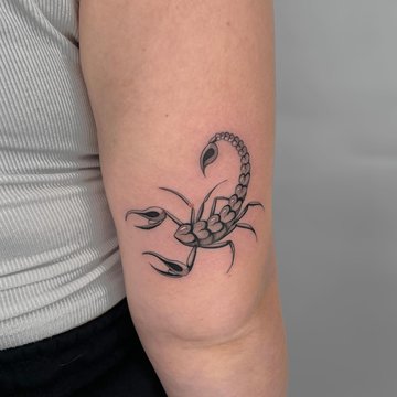 tatuaj scorpion