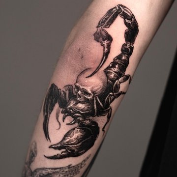 tatuaj scorpion