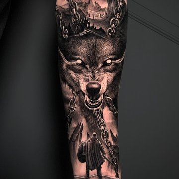 tatuaj lup