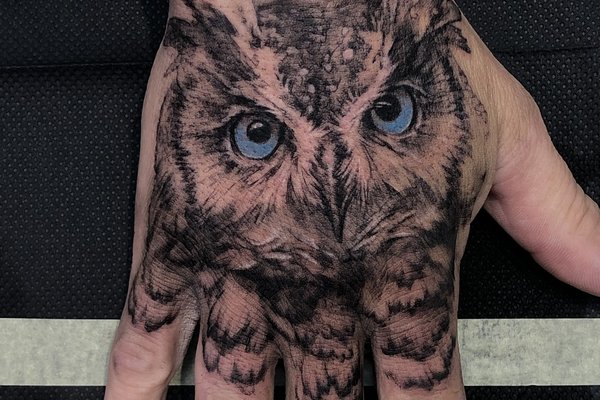 Tatuajele pe degete pentru bărbați