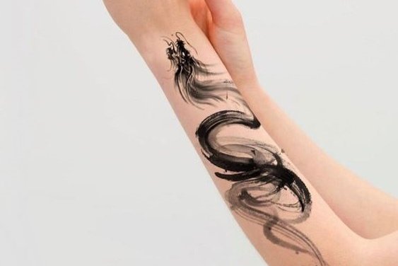 tatuaje cu dragoni