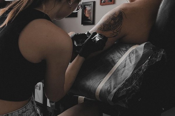 Training de tatuaje în România