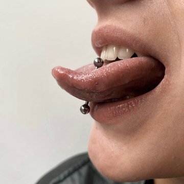 Piercingul limbii