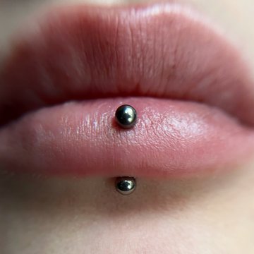 Piercing training in Galati