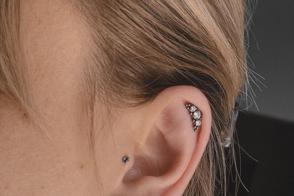 Piercingul cartilajului urechii
