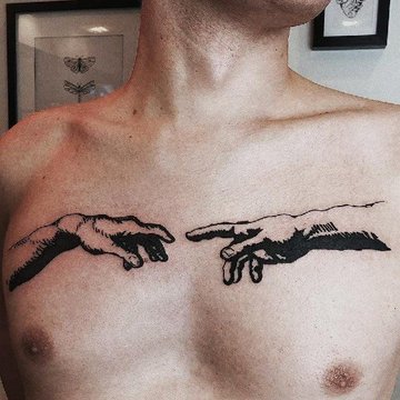 Tatuaje pe Piept pentru Bărbați