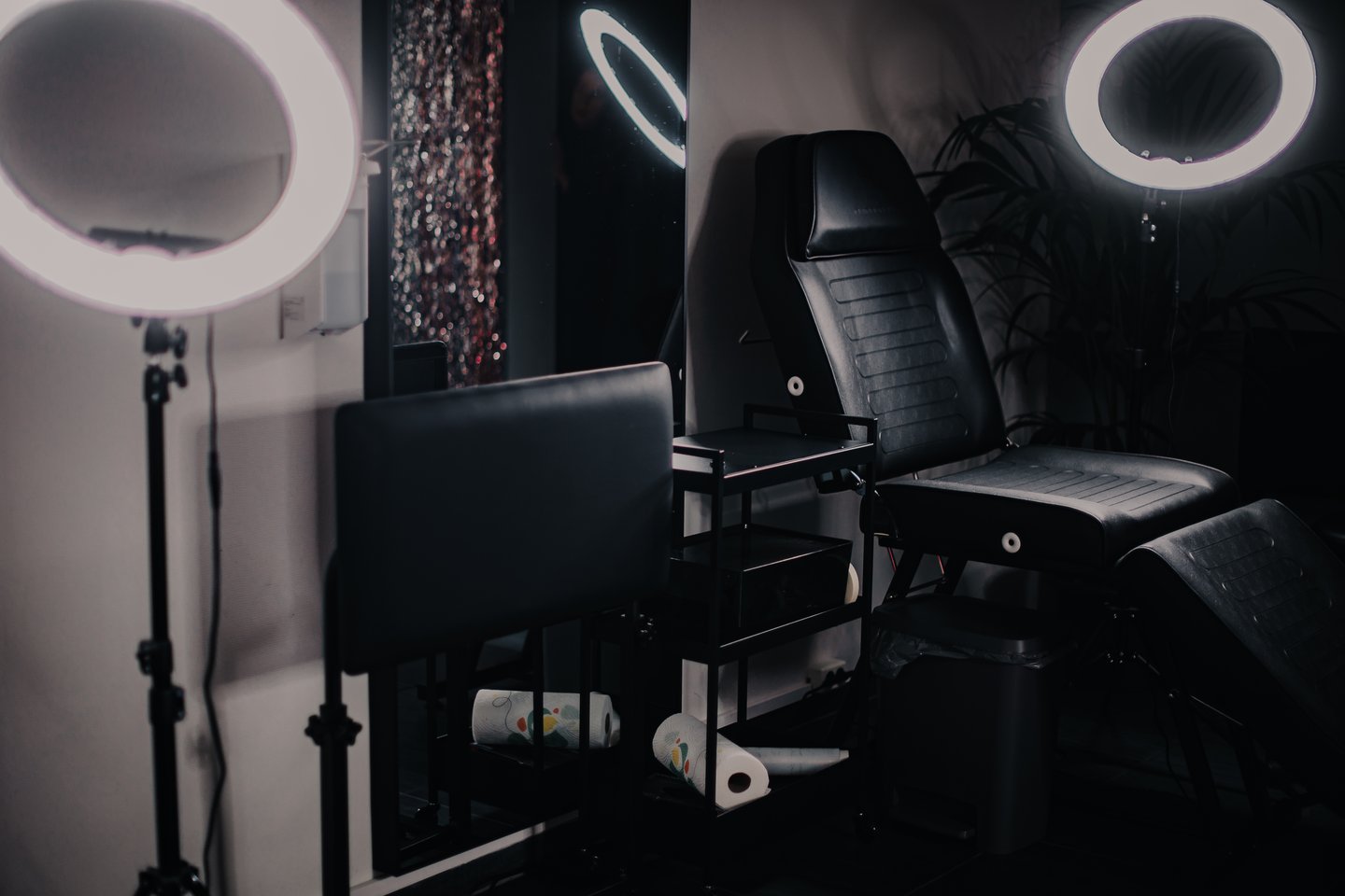 Cum să alegi un salon de tatuaje