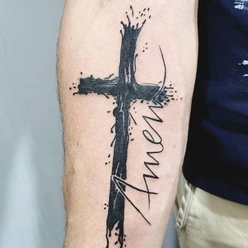 tatuaj cu cruce