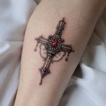 tatuaj cu cruce