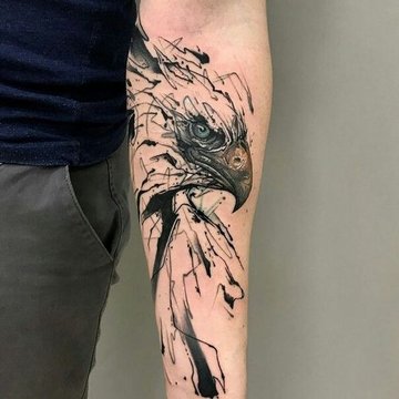 tatuaj cu vultur