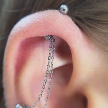 Piercingul industrial