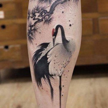 tatuaje pe picioare pentru bărbați