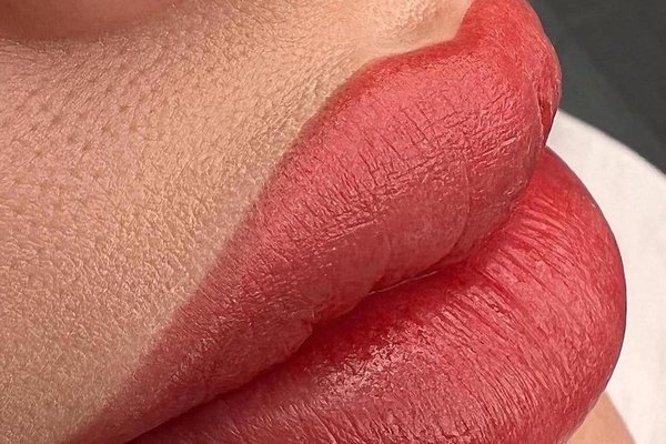 Permanent makeup in Galati