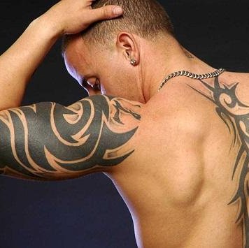 tatuaj tribal
