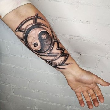 tatuaj tribal
