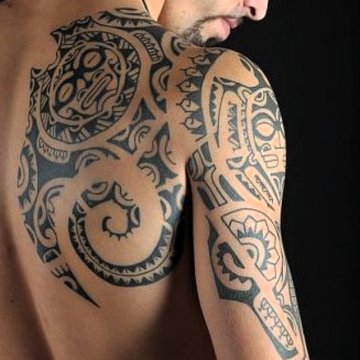 tatuaj tribal