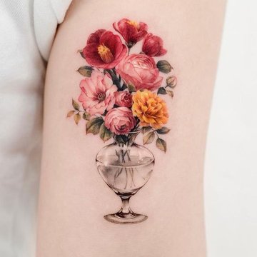 tatuaje cu flori