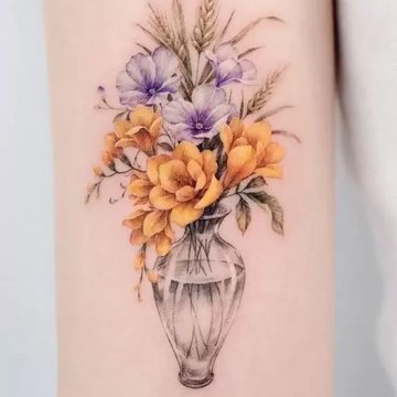 tatuaje cu flori