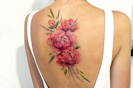 tatuaje cu flori