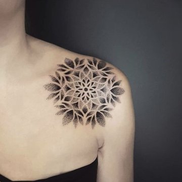 Tatuaje geometrice