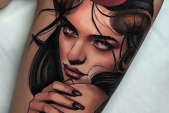tatuaj dama